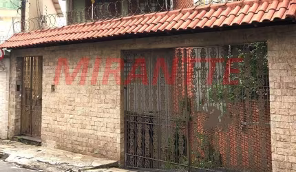 Sobrado de 350m² com 4 quartos em Vila Rosália