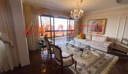 Apartamento de 440m² com 4 quartos em Vila Rosália