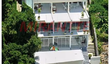 Sobrado de 670m² com 6 quartos em Juqueí