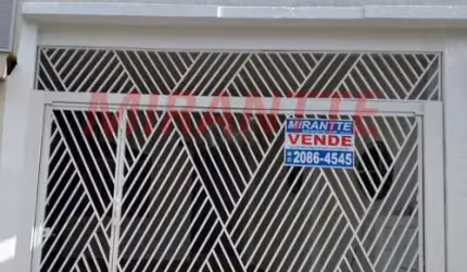 Sobrado de 140m² com 4 quartos em Vila Nova Mazzei