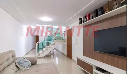 Sobrado de 100m² com 3 quartos em Jardim Bom Clima