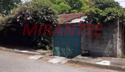 Terreno de 130m² com 2 quartos em Vila Galvão