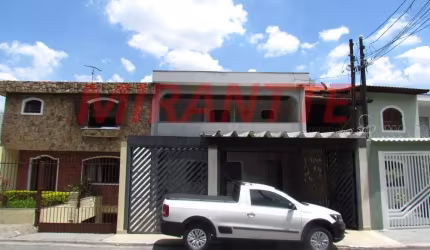 Sobrado de 300m² com 3 quartos em Vila Moreira