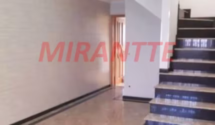 Sobrado de 203m² com 3 quartos em Gopoúva