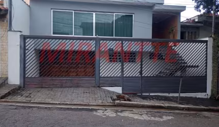 Sobrado de 219m² com 3 quartos em Jardim Santa Mena
