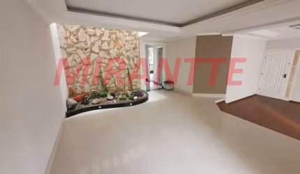 Sobrado de 450m² com 3 quartos em Vila Rosália