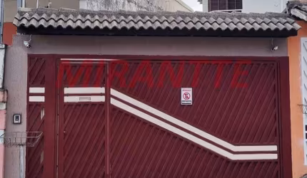 Sobrado de 100m² com 3 quartos em Jardim Adriana