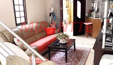 Sobrado de 165m² com 3 quartos em Vila Constança
