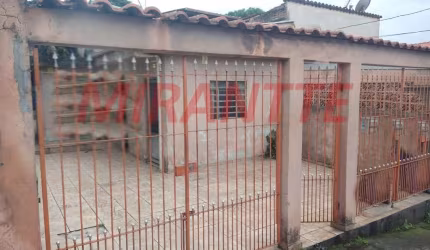 Casa terrea de 60m² com 2 quartos em Vila Hulda