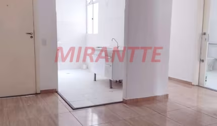 Apartamento de 41m² com 2 quartos em Caxangá