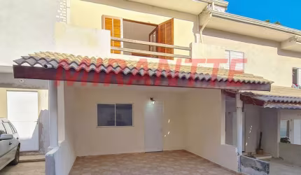 Sobrado de 80m² com 2 quartos em Centro