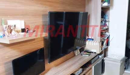 Apartamento de 80m² com 3 quartos em Jardim Flor da Montanha