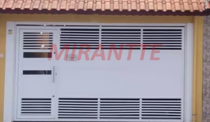 Sobrado de 127m² com 3 quartos em Parque Continental