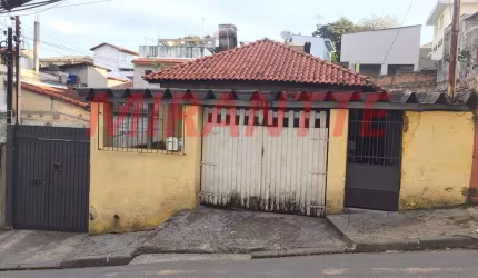 Sobrado de 300m² com 5 quartos em Vila Gustavo