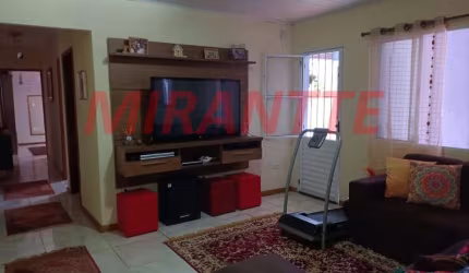 Sobrado de 168m² com 3 quartos em Limão