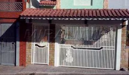 Sobrado de 200m² com 3 quartos em Jardim Virginia Bianca