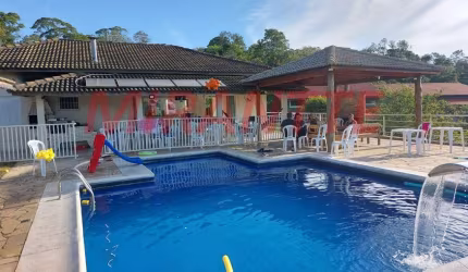Casa terrea de 200m² com 3 quartos em Serra da Cantareira