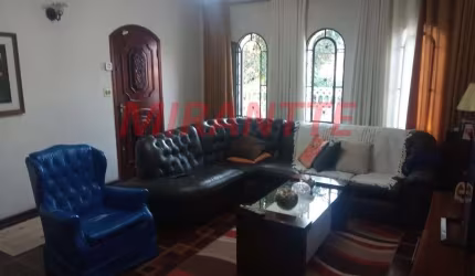 Sobrado de 230m² com 3 quartos em Palmas Do Tremembé
