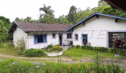 Casa terrea de 600m² com 3 quartos em Serra Da Cantareira