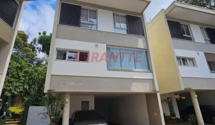 Sobrado de 241m² com 3 quartos em Tremembe