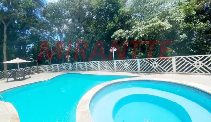 Sobrado de 600m² com 3 quartos em Roseira