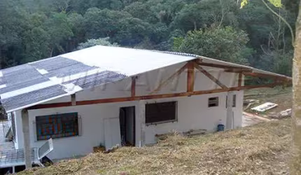 Casa terrea de 100m² com 4 quartos em Polo Industrial