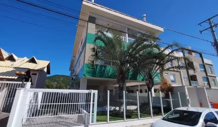 Apartamento com 2 quartos no Portal do Ribeirão