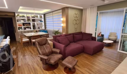Apartamento à venda em Centro com 165 m², 4 quarto