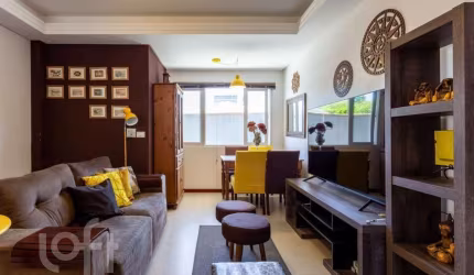 Casa à venda em Alto Ribeirão Leste com 133 m², 3