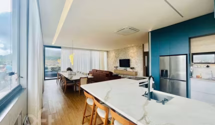 Apartamento à venda em Lagoa Pequena com 292 m², 3