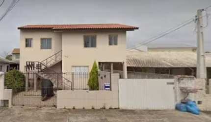 Casa à venda em Ressacada com 188 m², 3 quartos
