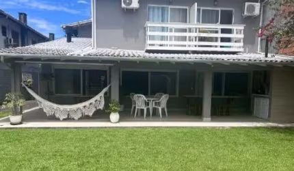 Casa de 2 dormitórios na Cachoeira Do Bom Jesus