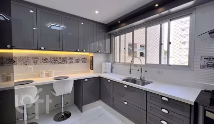 Apartamento à venda em Centro com 122 m², 3 quarto