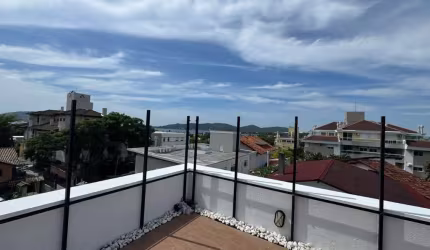 Cobertura de 3 dormitórios à venda na Lagoa