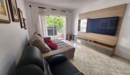 Apartamento de 3 dormitórios na Trindade