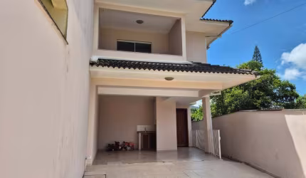 Casa de 3 dormitórios para locação - Santa Mônica