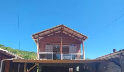 Apartamento de 2 dormitórios no Ribeirão da Ilha