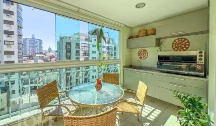 Apartamento à venda em Agronômica com 126 m², 3 qu