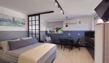 Studio mobiliado no Campeche