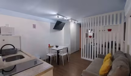 Studio mobiliado para locação no Campeche