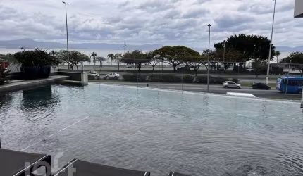 Apartamento à venda em Agronômica com 131 m², 3 qu