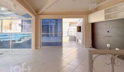 Apartamento à venda em Centro com 163 m², 4 quarto