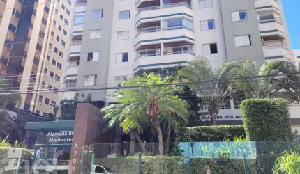 Apartamento à venda em Centro com 122 m², 3 quarto