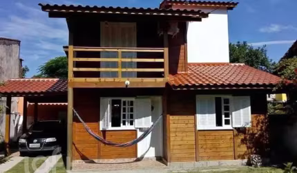 Casa à venda em Campeche Sul com 70 m², 3 quartos,