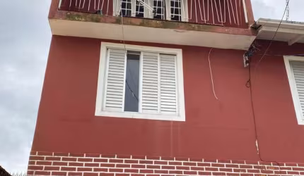 Casa à venda em Armação com 185 m², 6 quartos
