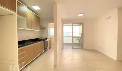 Apartamento à venda em Trindade com 97 m², 3 quart