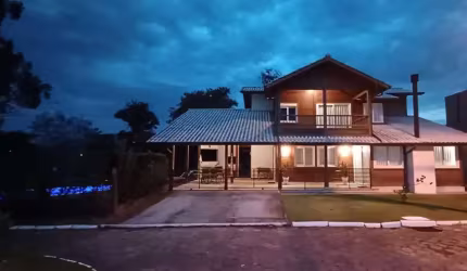 Casa de 3 dormitórios para locação - Vargem Grande