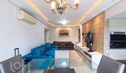 Apartamento à venda em Jurere Oeste com 146 m², 3