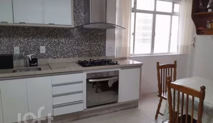 Apartamento à venda em Centro com 117 m², 3 quarto