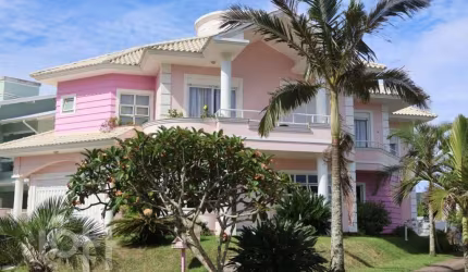 Casa à venda em Açores com 282 m², 5 quartos, 4 su